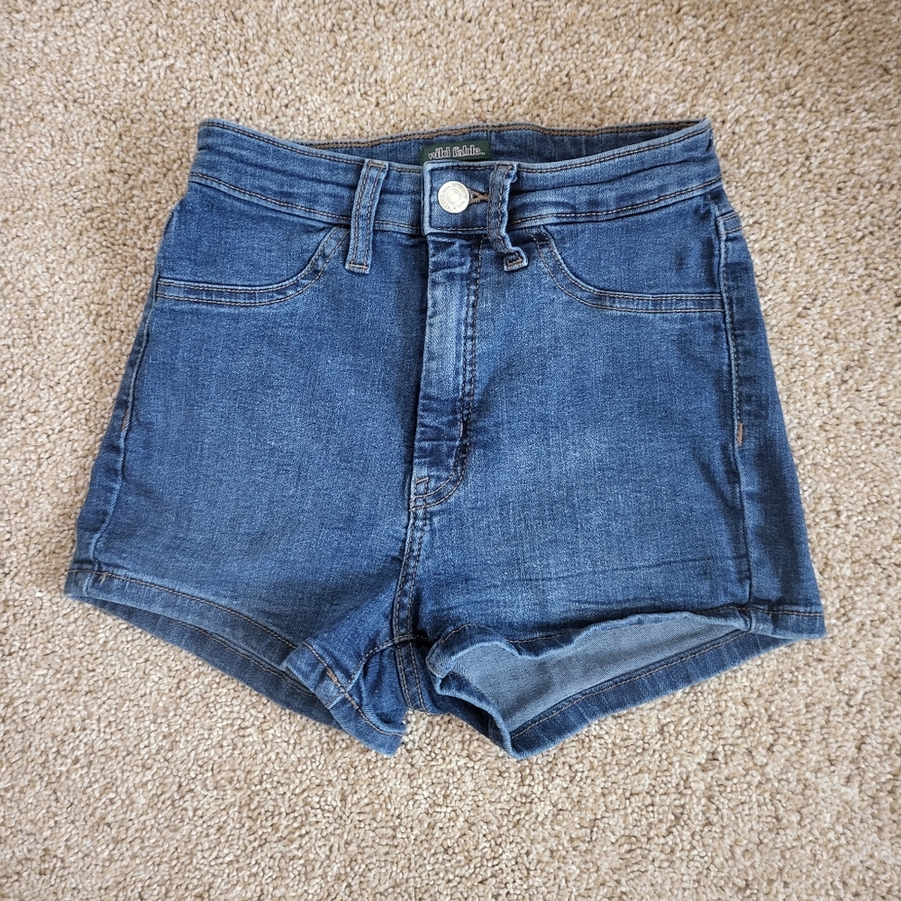 🌻SALE🌻 EUC WILD FABLE WOMENS SHORTS